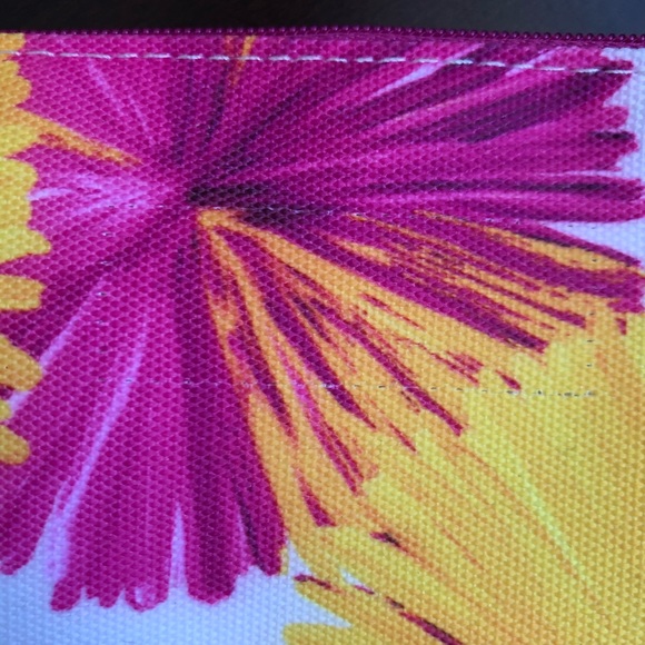Clinique Yellow Pink Orange Floral Makeup Bags - Picture 13 of 13
